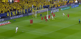 Cristiano Ronaldo ŁADUJE GOLA Z RZUTU WOLNEGO na wagę MISTRZOSTWA [VIDEO]